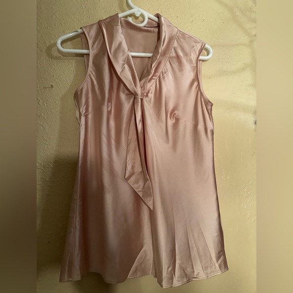Satin Light Pink Top - Picture 1 of 1